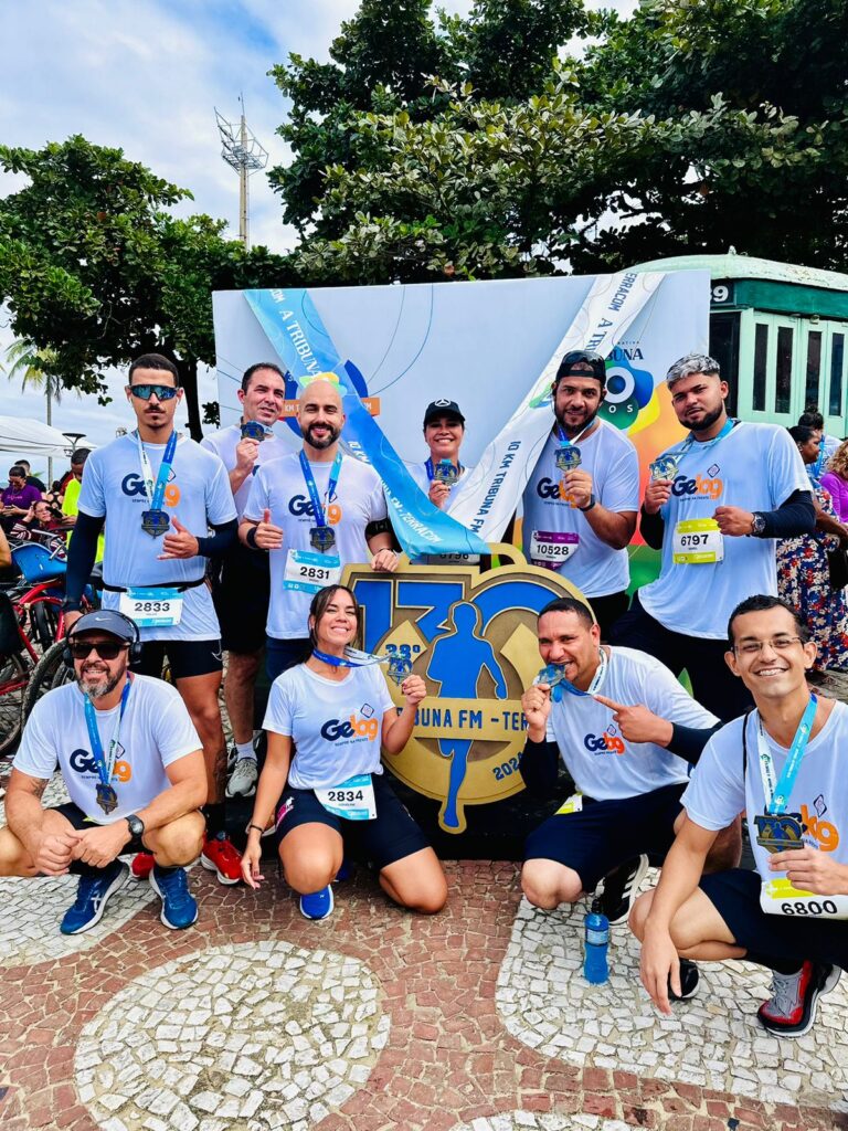 Equipe de Corrida da Gelog nos 10km Tribuna FM