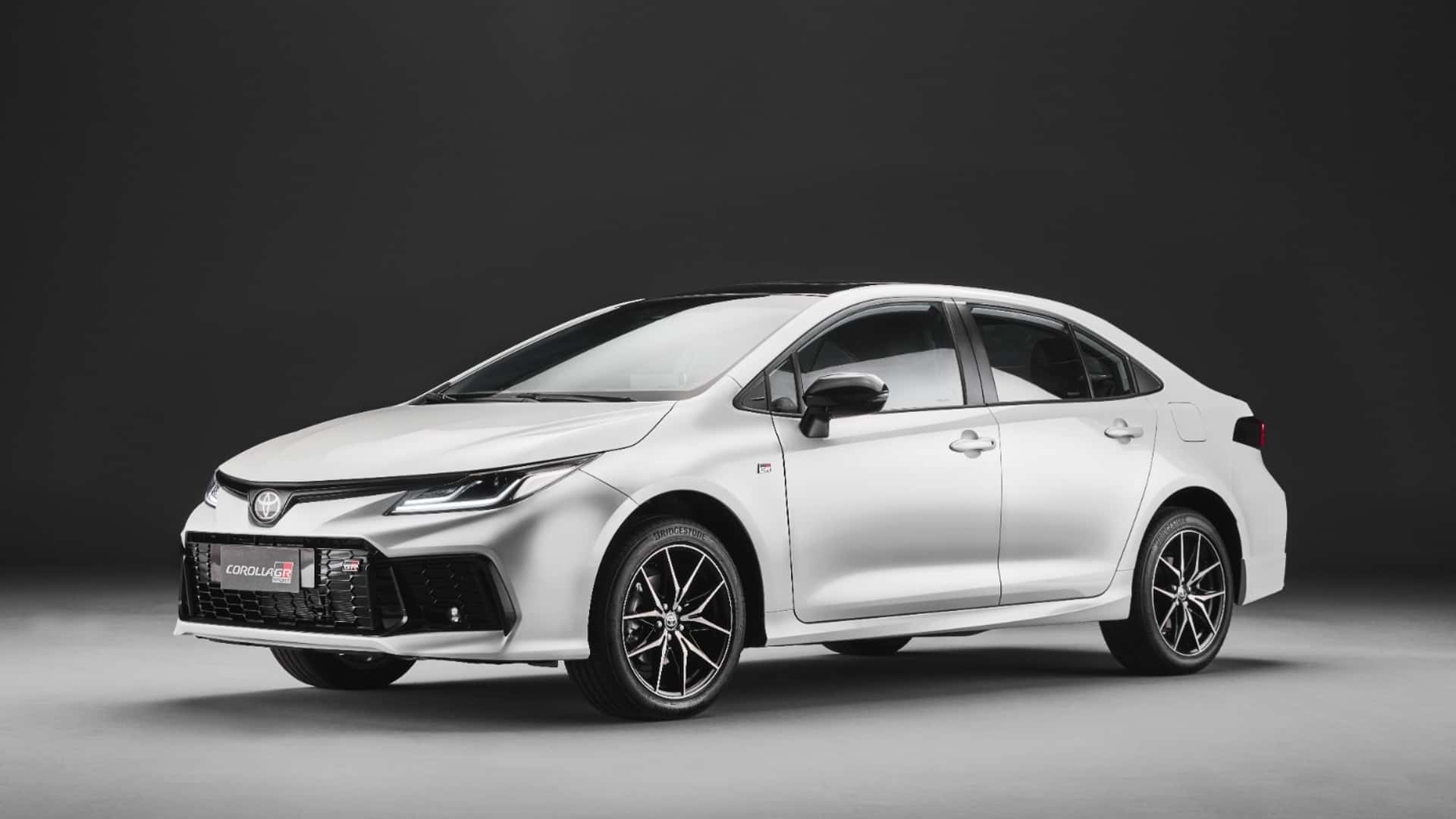 Toyota Corolla 2025 é lançado; veja os preços e o que muda