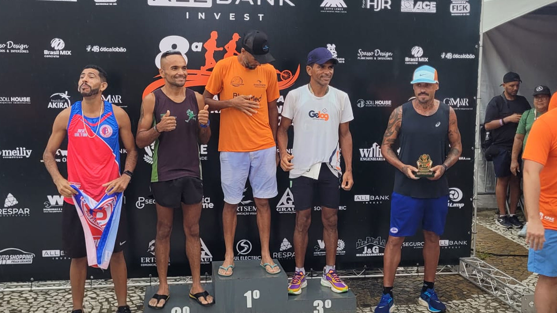 Solidariedade e superação: Time Gelog brilha na 8ª Corrida e Caminhada da Apae