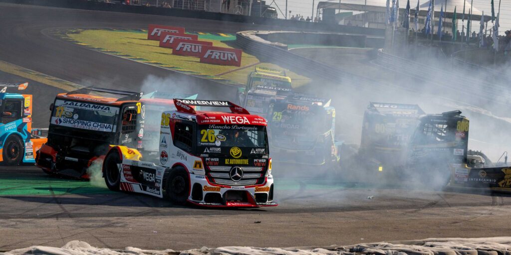 Abbate conquista pódio e vice-liderança em SP – Copa Truck