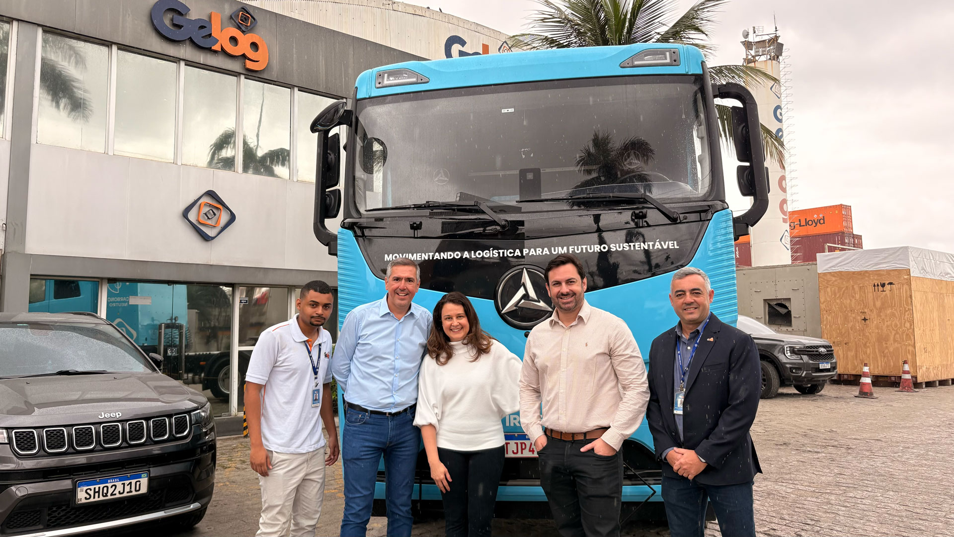 Caminhão elétrico faz sua primeira viagem para Basf