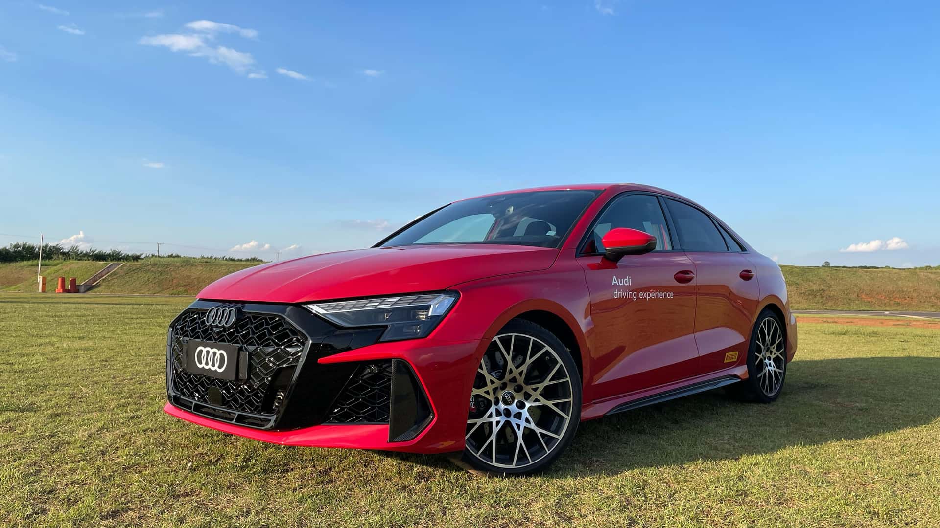 Veja a história dos 50 anos do motor Audi de cinco cilindros