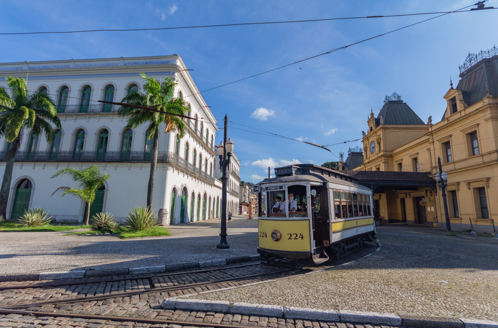 Santos recebe jornalistas e operadores do Peru em ação estratégica de promoção internacional – Visite Santos