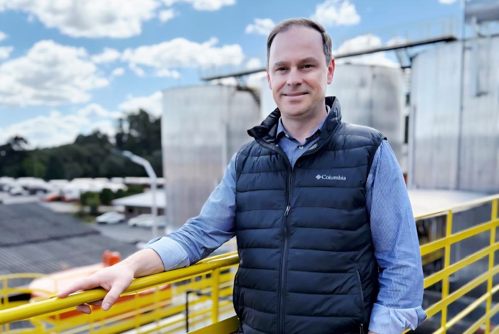 Do Paraná às rodovias do Brasil: líder do asfalto fatura R$ 2,8 bilhões