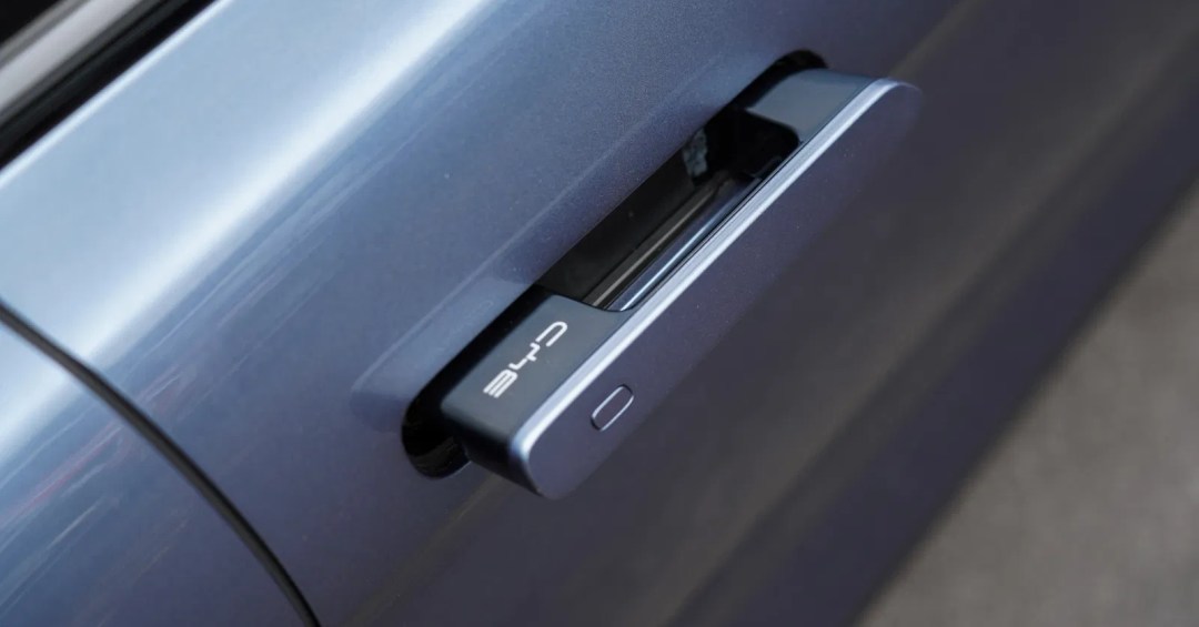 China bane maçanetas retráteis e isso afetará 60% dos carros produzidos