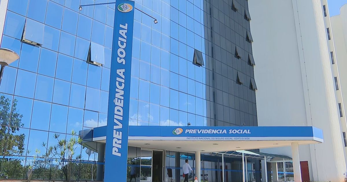 Governo antecipa pagamento do 13º do INSS em duas parcelas; confira datas