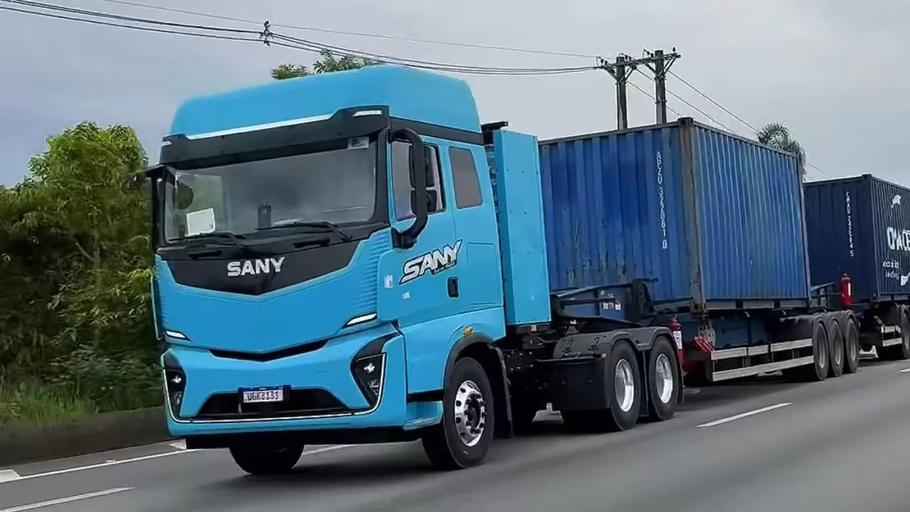 Gelog aposta em IA e caminhões elétricos por avanços operacionais