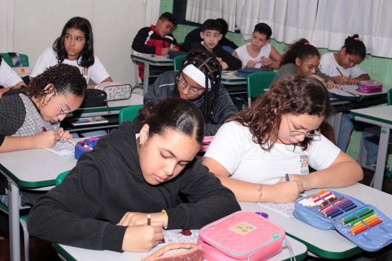 Três escolas municipais de Santos se destacam em prêmio estadual de excelência na educação
