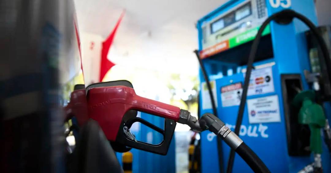 Governo inicia estudo para aumentar mistura de etanol na gasolina para 35%