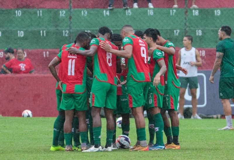 Portuguesa Santista e Rio Preto iniciam disputa por vaga na final da Série A3