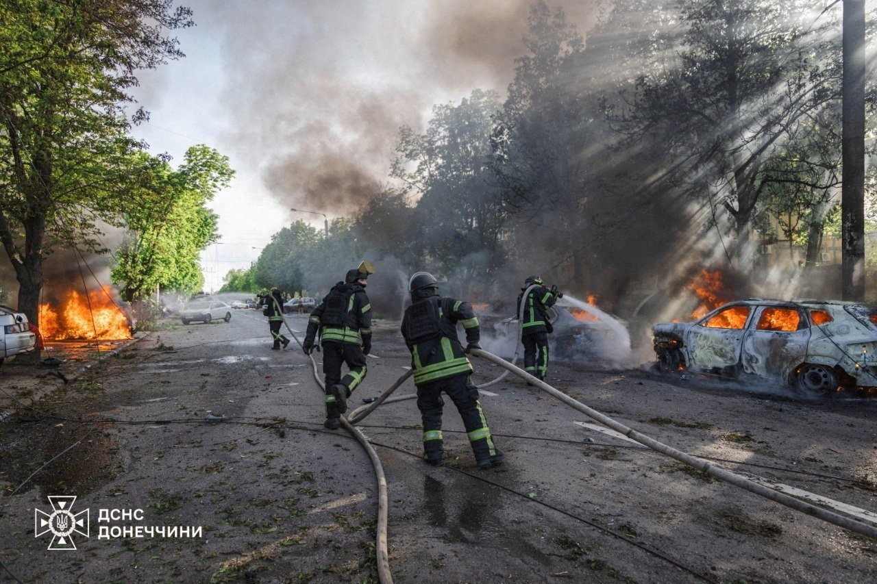 Rússia e Ucrânia seguem ataques e falam em violação da trégua decretada por Moscou