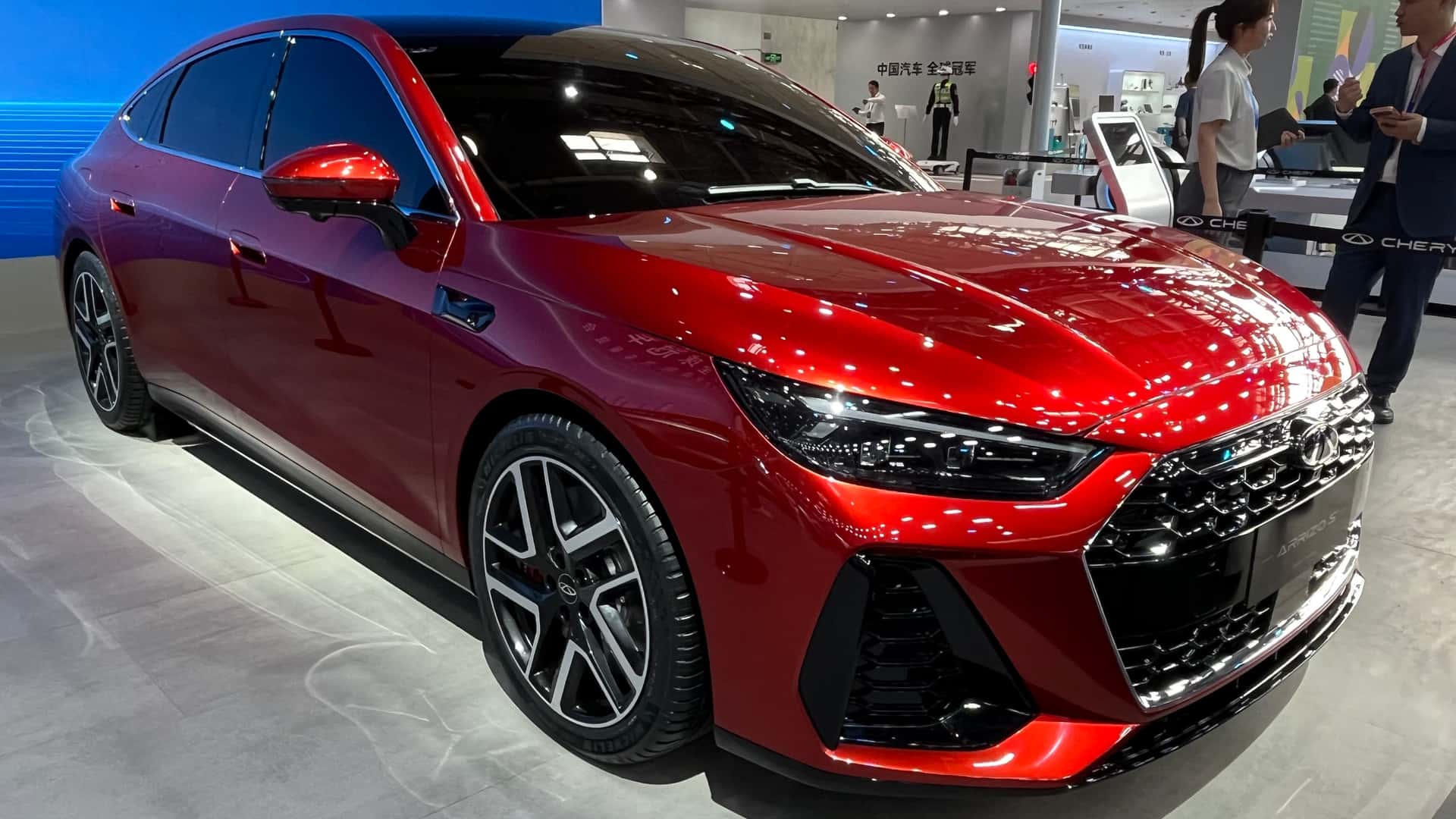 Chery lança novo Arrizo S, que é um Audi A5 copiado
