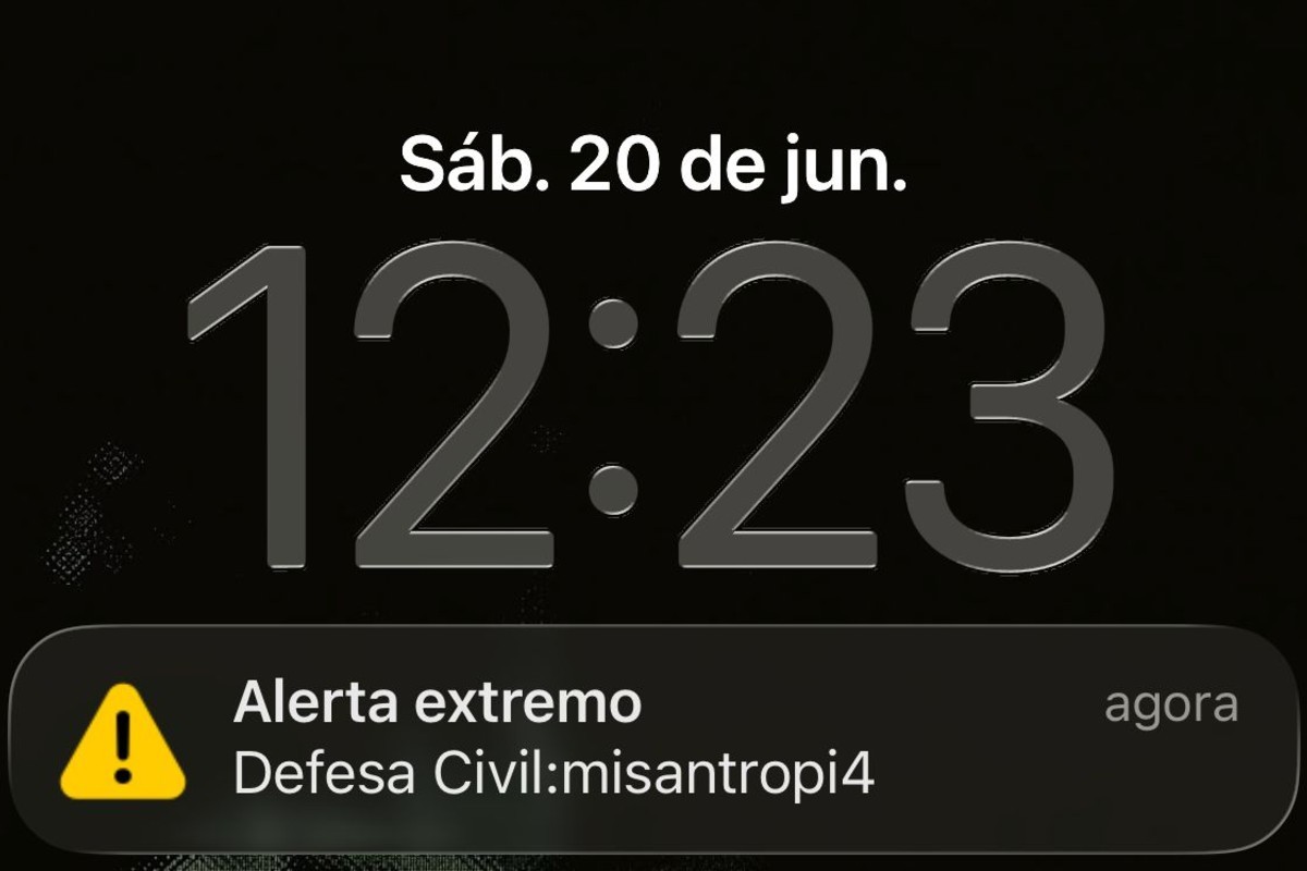 ETs? Susto com alerta extremo da Defesa Civil Nacional vira meme