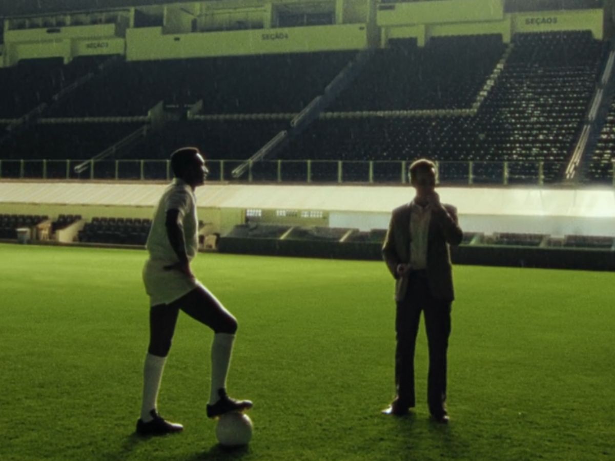 Rodrigo Santoro revela bastidores de série sobre o tri da Seleção