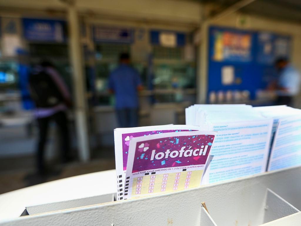 Lotofácil 3745: trio de apostas da cidade mais sortuda do Litoral de SP ganha prêmio no concurso da Caixa
