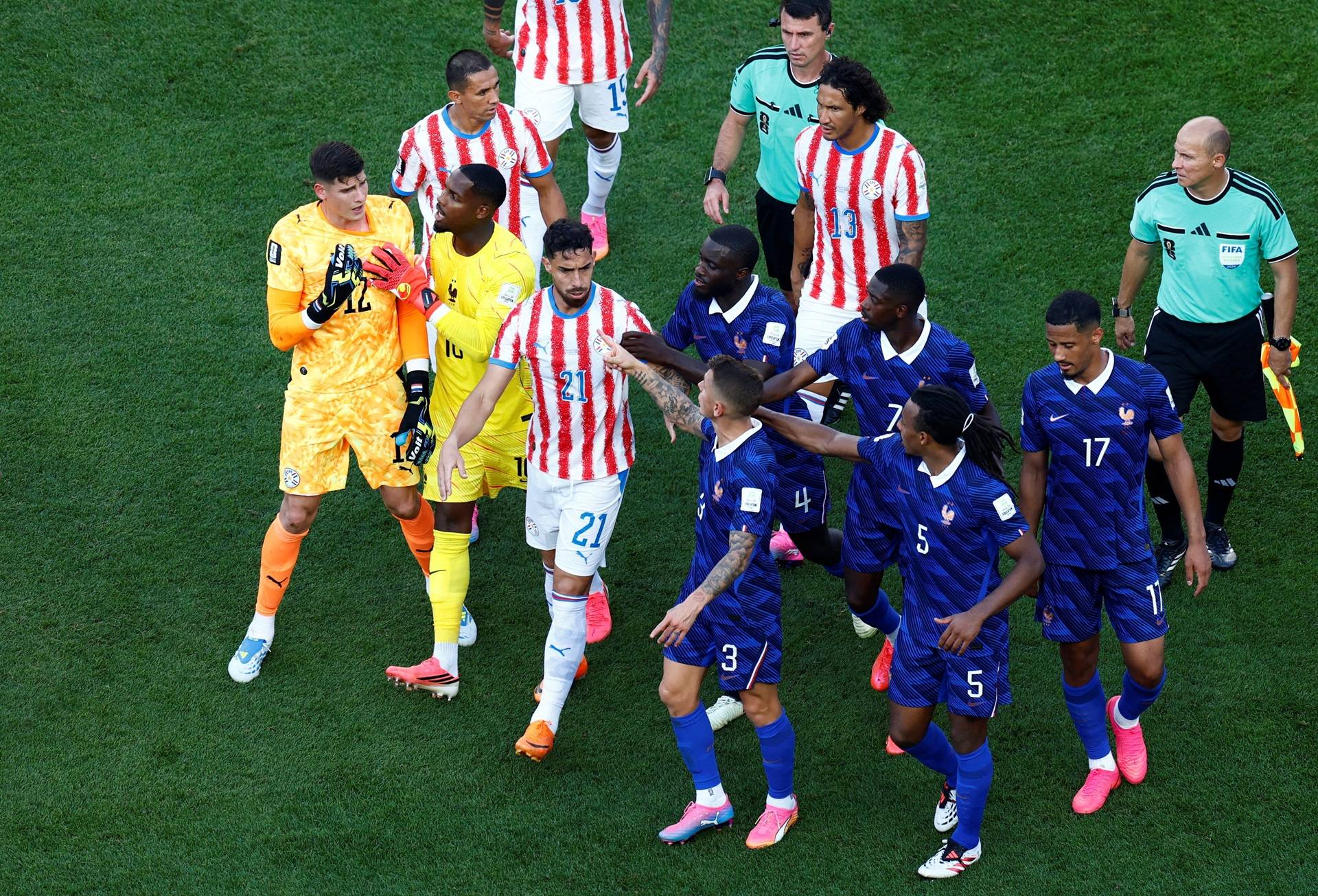 Imprensa estrangeira critica Paraguai após jogo com a França