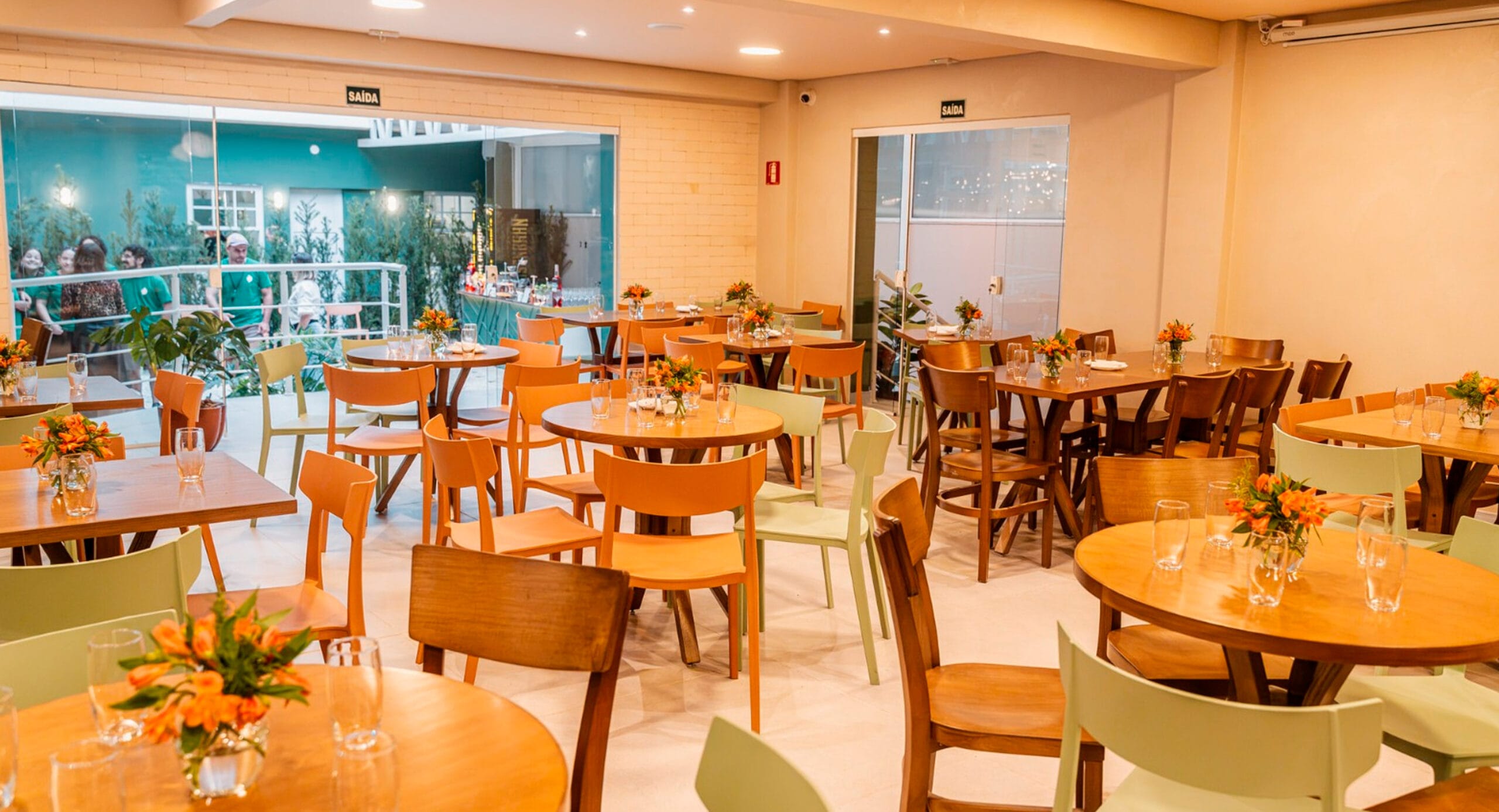 Novo buffet em Santos aposta em brincadeiras, natureza e interação para tirar as crianças das telas