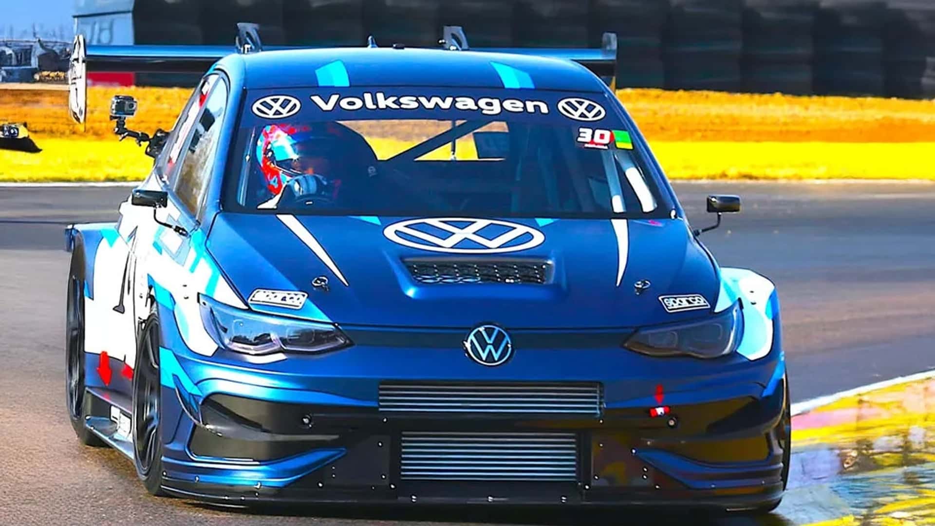 Volkswagen construiu um “Mega Golf” de 1.000 cv com motor de Audi, mas a história não terminou bem