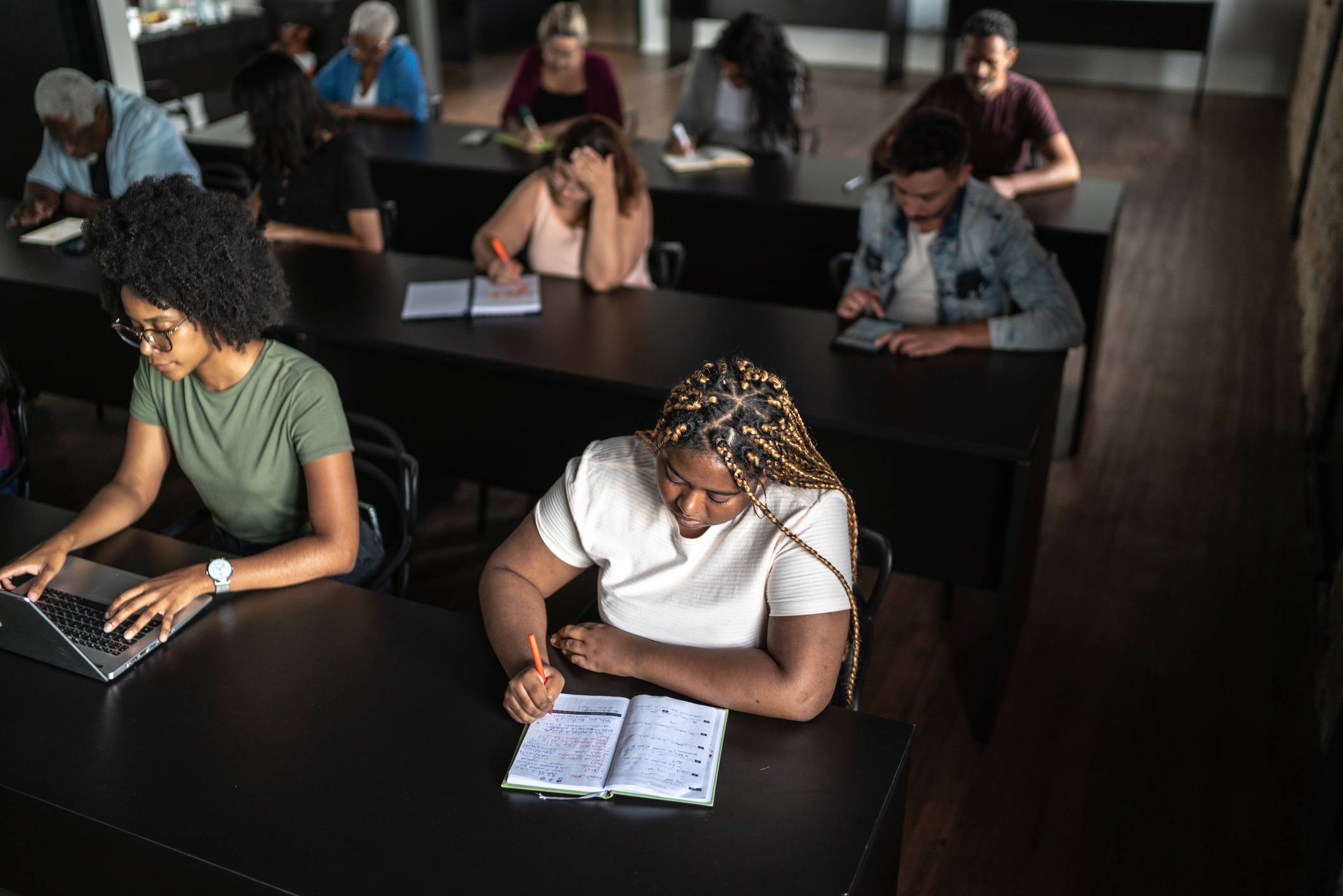 Praia Grande abre vagas em 5 cursos gratuitos de desenvolvimento profissional