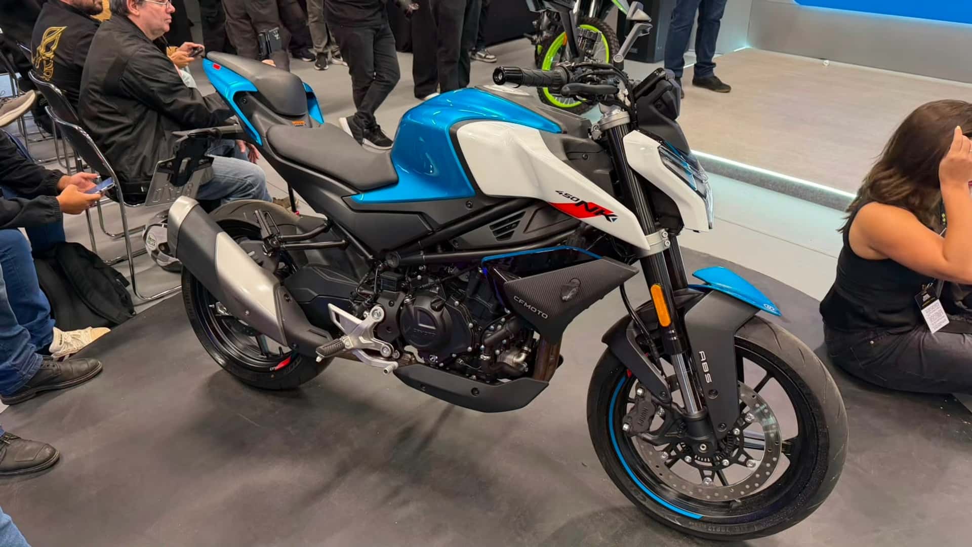 CFMoto 450NK é confirmada para o Brasil em 2027