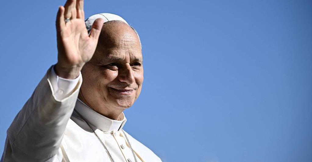 Papa alerta para riscos da IA e critica morte assistida