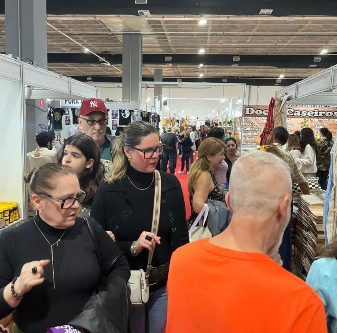 Feira mundial de artesanato começa nesta sexta em Santos com mais de 100 estandes e entrada gratuita; confira