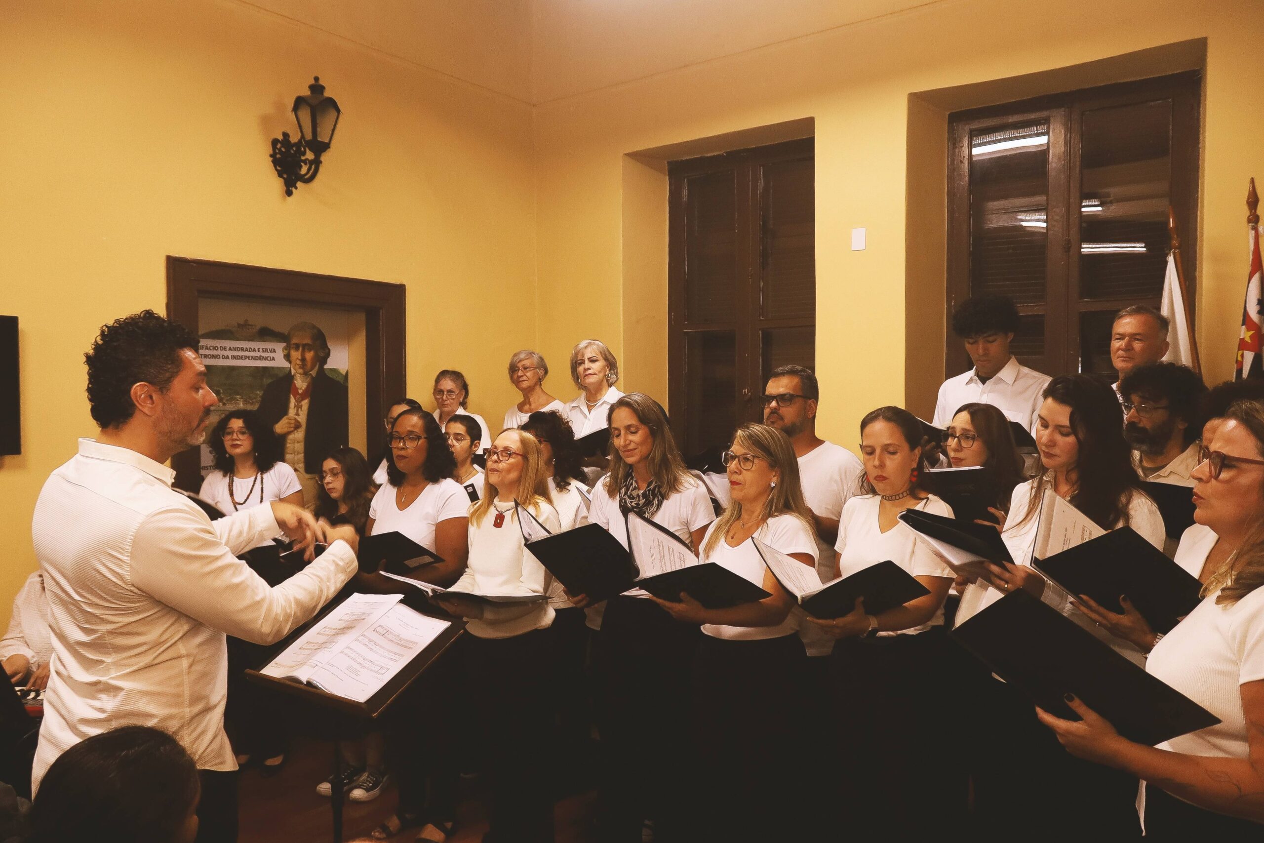 A música conecta: coral Ars Viva faz 65 anos e abre novas turmas em Santos