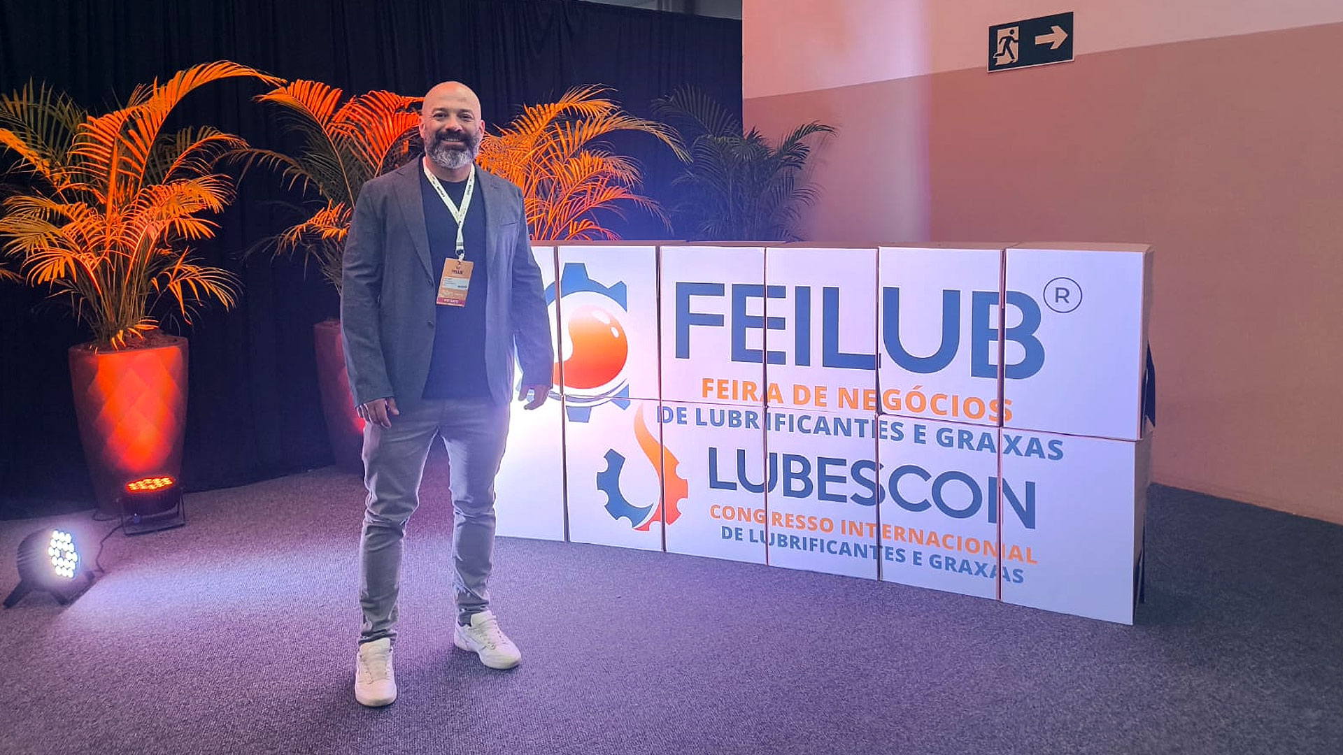Gelog marca presença na IV Feilub e reforça protagonismo na cadeia de lubrificantes
