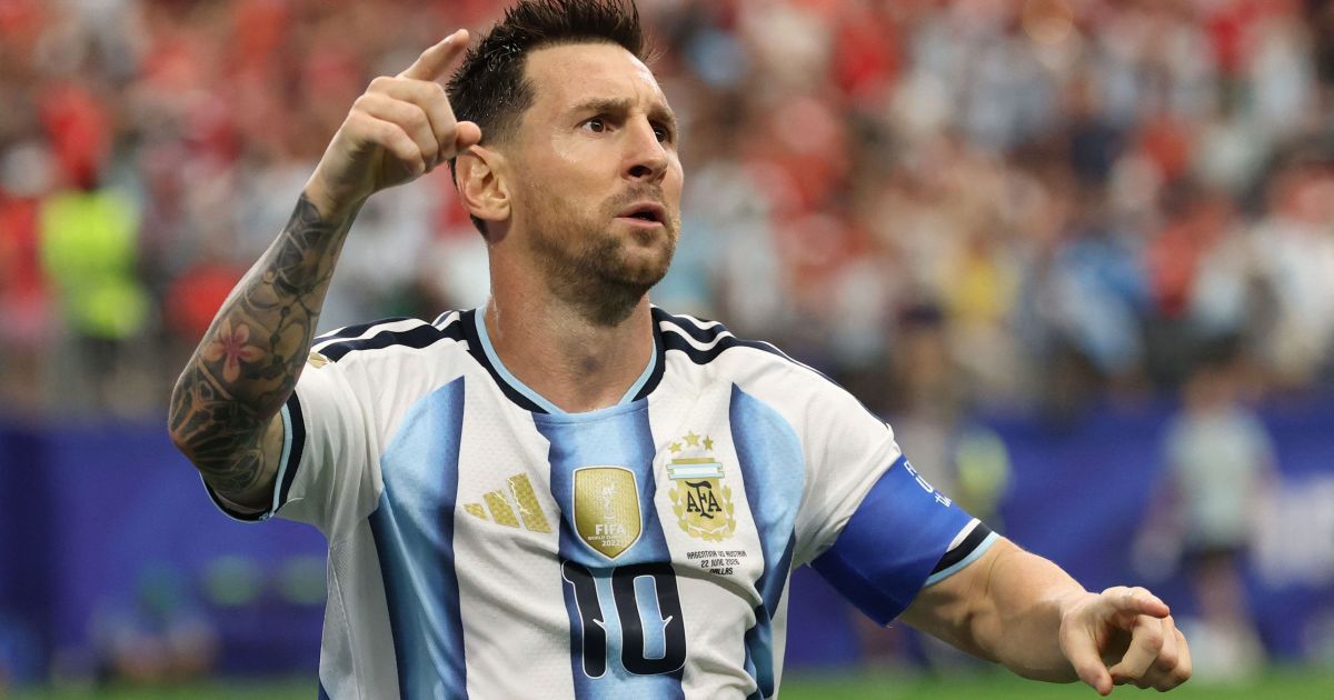 Enquete: Messi é o maior jogador de todos os tempos? Vote