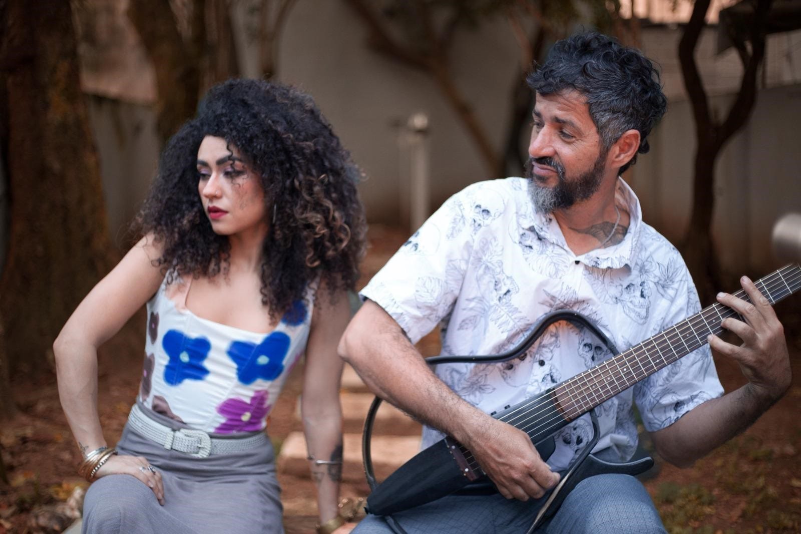 Dupla leva Charlie Brown Jr., Djavan e Marisa Monte a happy hour gratuito em Santos nesta sexta (25)
