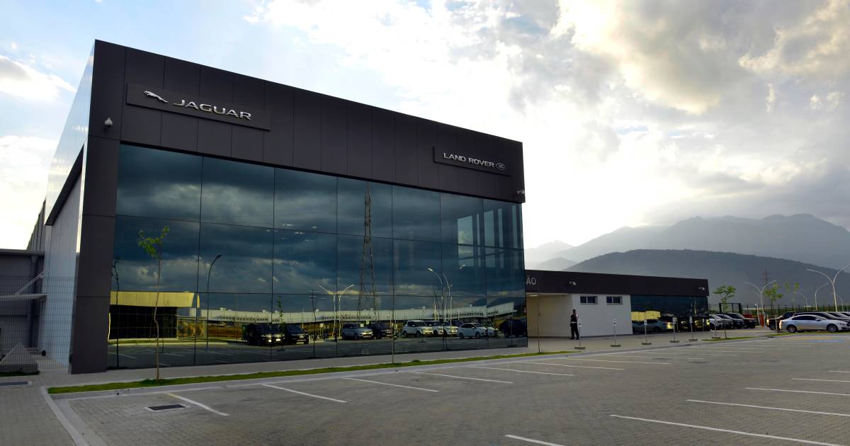 Jaguar Land Rover negocia fábrica de Itatiaia (RJ) após encerrar produção
